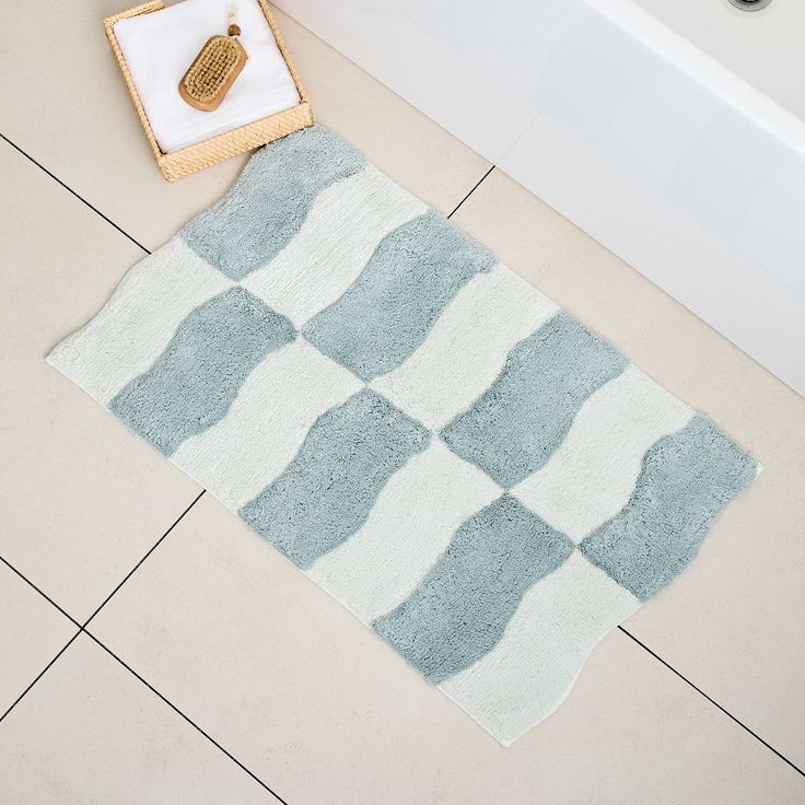 Bathmat 4